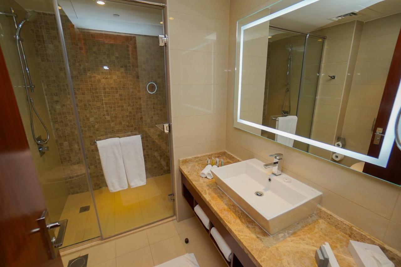 The Grand Lux Hotel Doha Buitenkant foto